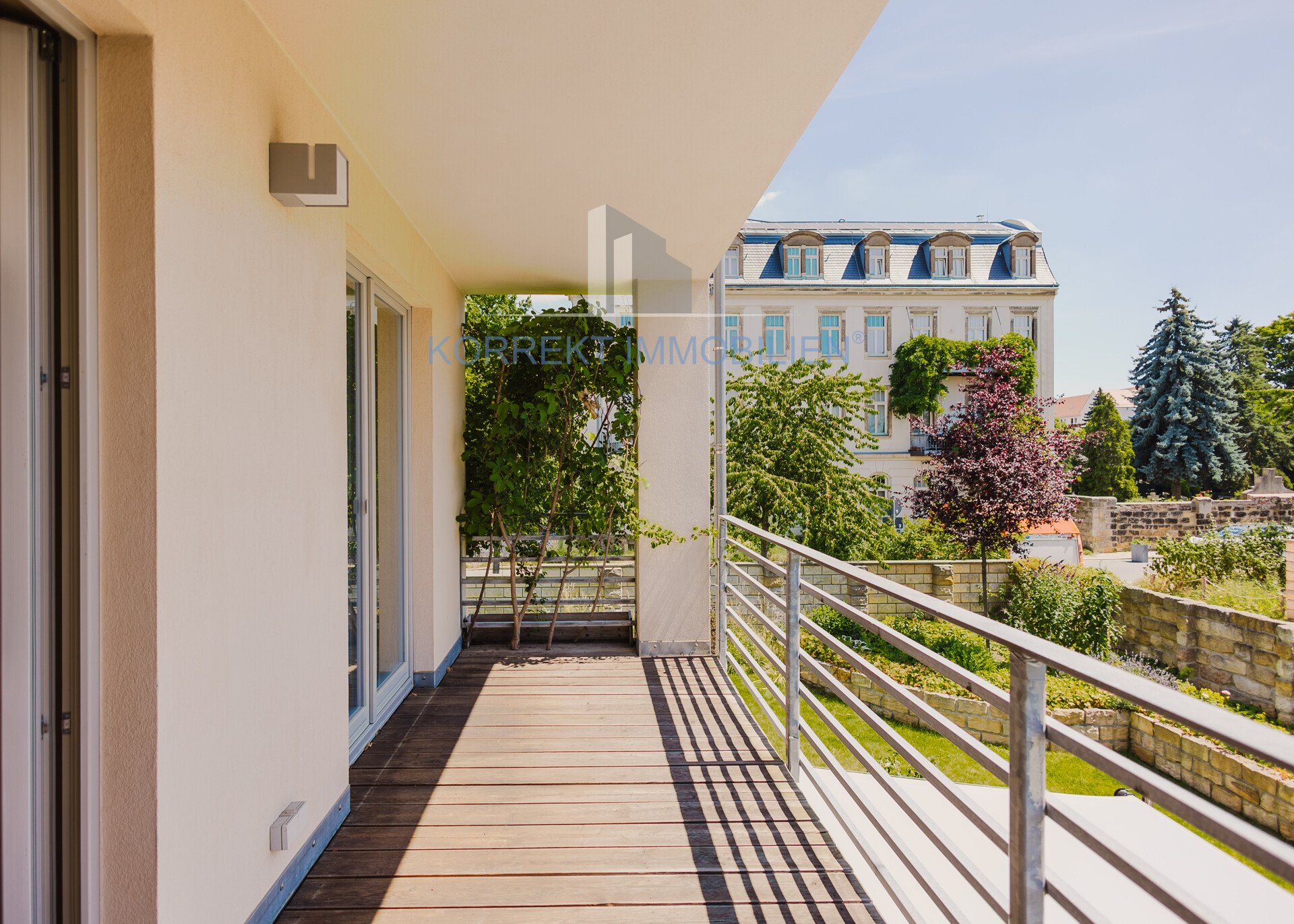Foto ERFOLGREICH VERKAUFT: 6-Zimmer-Maisonettewohnung 