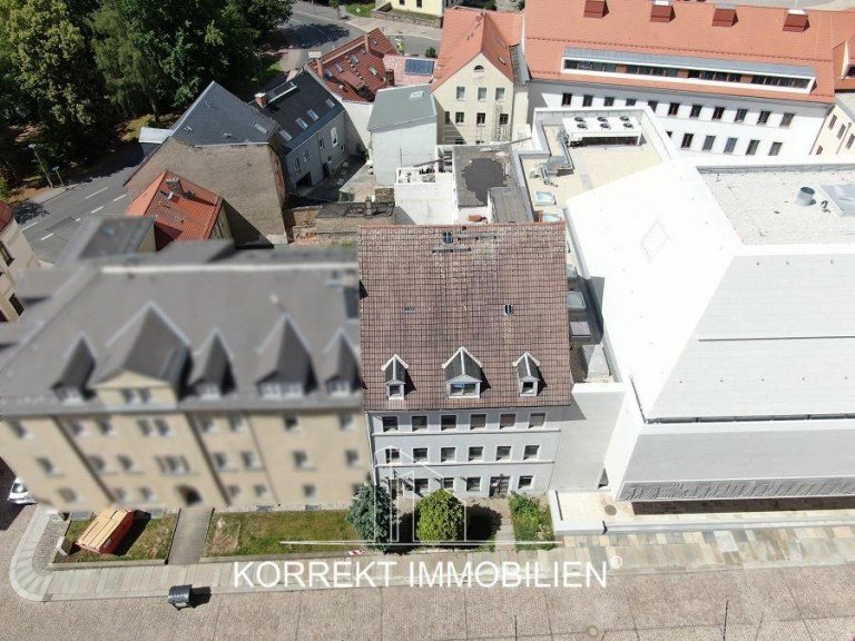 Vogelperspektive Freiberg Mehrfamilienhaus Attraktives Investment: Umnutzung eines Mehrfamilienhauses zu modernen Studentenapartments