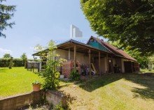 Nebengeb�ude �kologisch sanierter Dreiseitenhof in Alleinlage | 11.592 m� Grundst�ck | Ferienwohnungen | Nationalpark S�chsische Schweiz in Struppen, bei Pirna - unweit der LH Dresden. Wohnen, wo andere Urlaub machen.