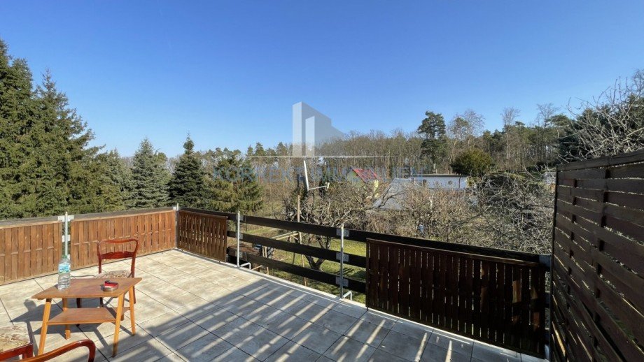 Terrassenansicht mit Blick in Garten Einfamilienhaus Gro�kmehlen