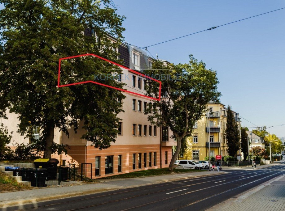 Eckansicht des Hauses mit Blick auf die Wohnung Etagenwohnung Dresden / Cotta