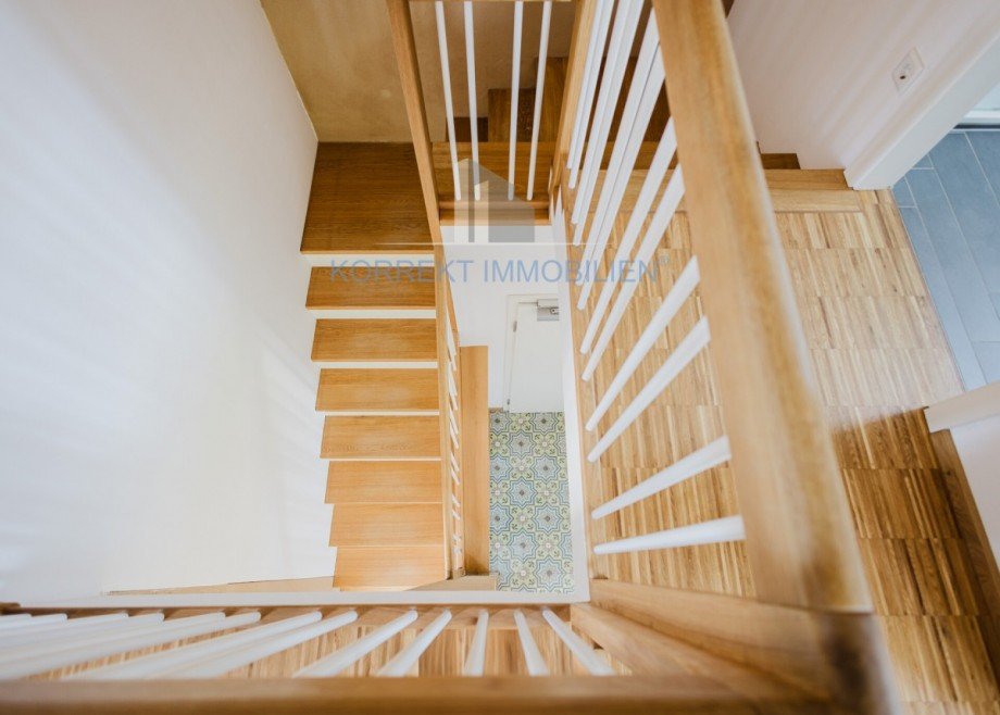 Treppenaufgang Maisonettewohnung Dresden