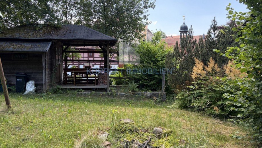 Garten mit Blick zur Burg Hohnstein Bauernhaus Hohnstein