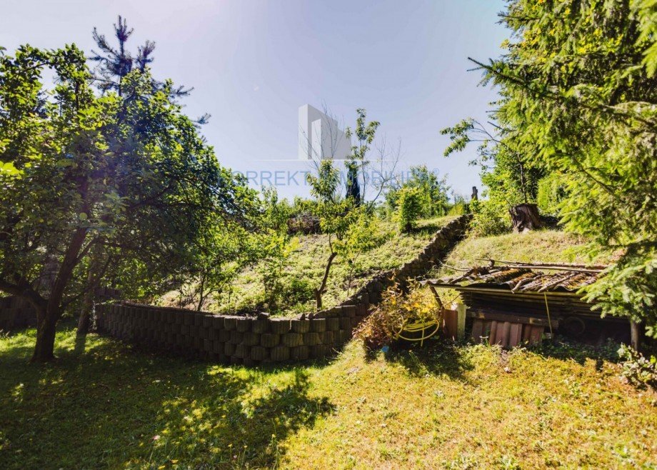 Garten - Begrenzung im Norden Doppelhaush�lfte Coswig