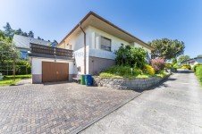 Hauptbild Leben in Großkmehlen: Ruhe, Sonne und Fernblick - Familienfreundlicher Bungalow (voll unterkellert) mit Südgarten
