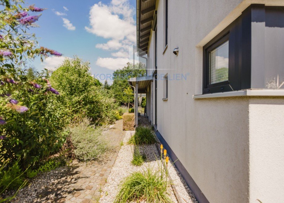 Zuwegung zum Garten Einfamilienhaus Radebeul