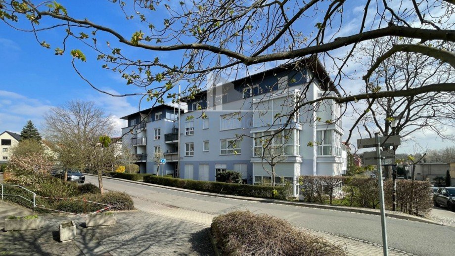 Hauseingang Terrassenwohnung Dresden