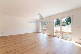 Hauptbild Schl�sselfertig zum 1. Juni 2026: Top-Reihenmittelhaus mit Garten & S�dwest-Terrasse | 5 Zimmer | A+ Effizienz | KP: 5.239 EUR/qm.In Dresden-Zschertinitz (Unin�he)
