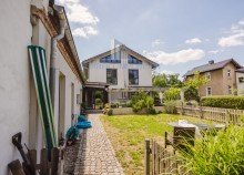 Gartenansicht Exklusives Architektenhaus mit ausgebautem Wohnnebengeb�ude auf 4.341 m� Traumgrundst�ck in Radebeul | W�rmepumpe | 2 Kamine | Carport |moderne Ausstattung