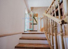 Zwischenpodest �kologisch sanierter Dreiseitenhof in Alleinlage | 11.592 m� Grundst�ck | Ferienwohnungen | Nationalpark S�chsische Schweiz in Struppen, bei Pirna - unweit der LH Dresden. Wohnen, wo andere Urlaub machen.