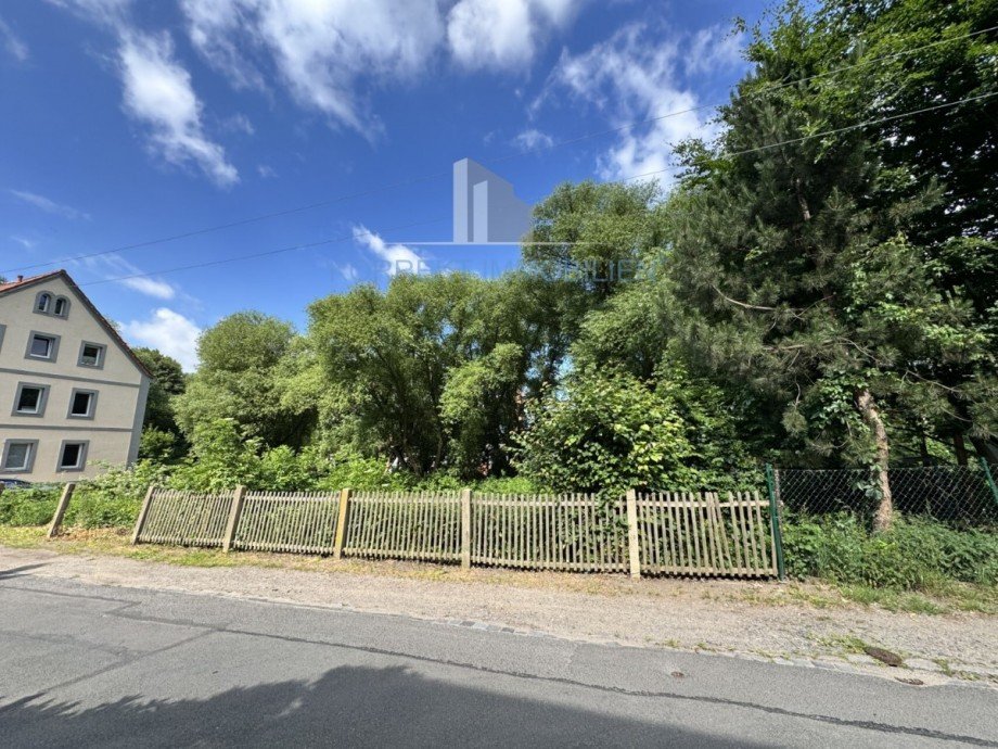 Stra�enansicht Wohngrundst�ck Dresden