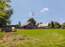 Gesamtansicht �kologisch sanierter Dreiseitenhof in Alleinlage | 11.592 m� Grundst�ck | Ferienwohnungen | Nationalpark S�chsische Schweiz in Struppen, bei Pirna - unweit der LH Dresden. Wohnen, wo andere Urlaub machen.