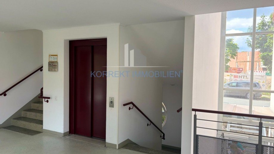 Aufzug und Treppenhaus Wohnung Bannewitz