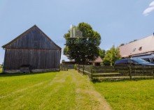 Giebelansicht Scheune �kologisch sanierter Dreiseitenhof in Alleinlage | 11.592 m� Grundst�ck | Ferienwohnungen | Nationalpark S�chsische Schweiz in Struppen, bei Pirna - unweit der LH Dresden. Wohnen, wo andere Urlaub machen.