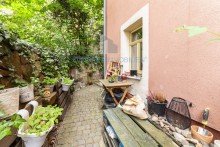 Terrrassenfl�che zur WE im Souterrain Denkmalgesch�tztes Renditeobjekt - Charmantes Stadthaus mit 6 Wohneinheiten, voll vermietet in Mei�en/ Altstadt. Unterhalb der Albrechtsburg