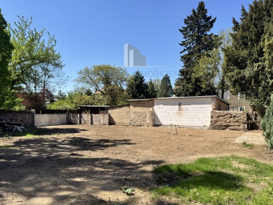 Blick nach S�dwesten Doppelhaush�lfte Radebeul