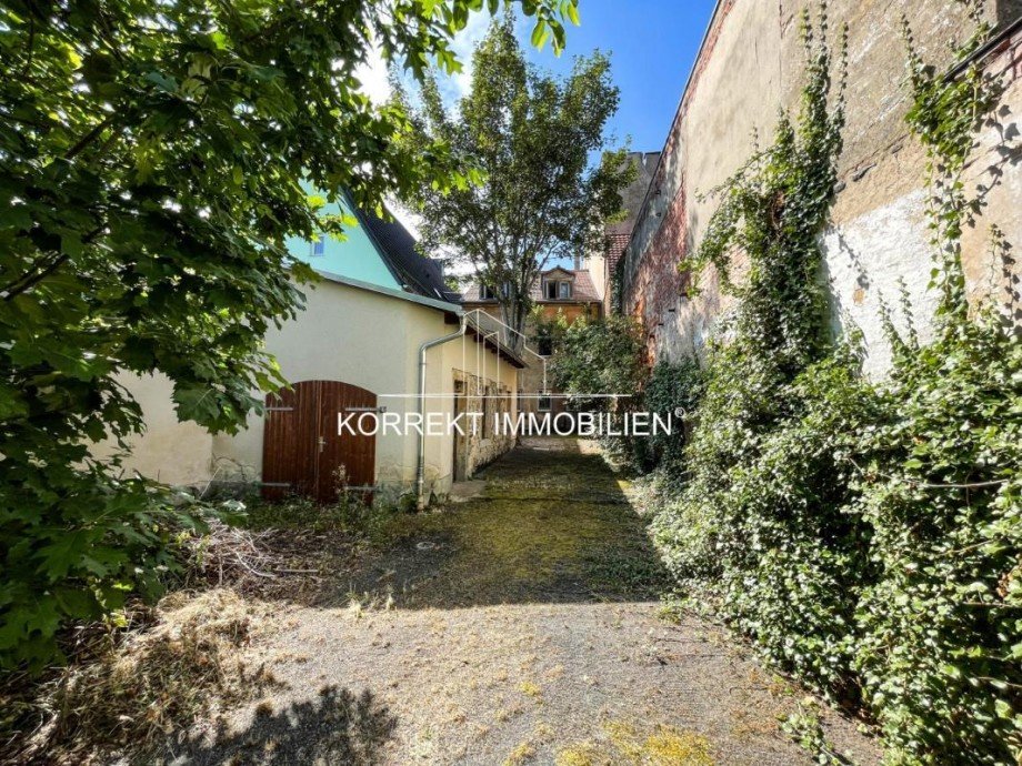 romantischer Innenhof Wohn- / Gesch�ftshaus Pulsnitz